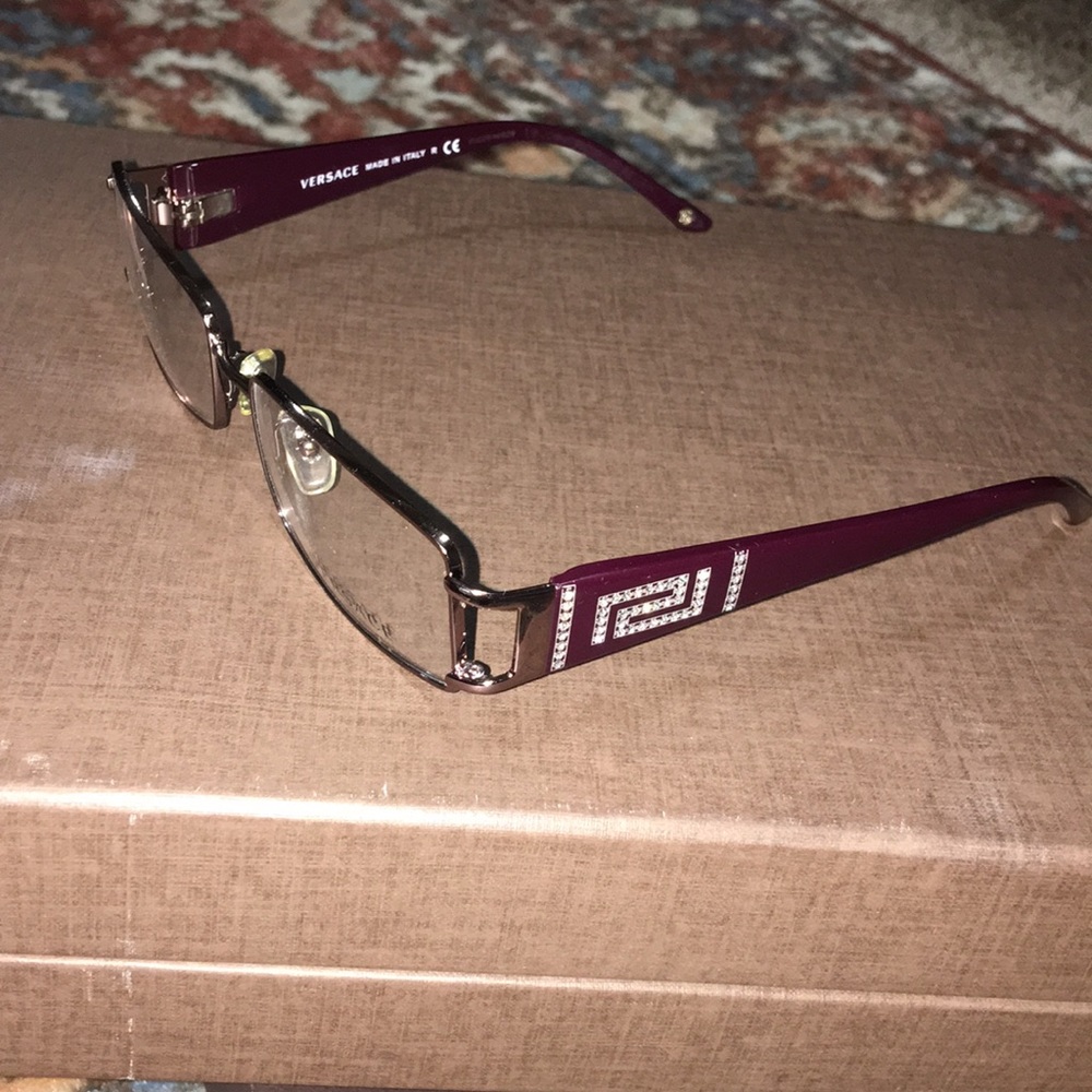 🚫SOLD🚫Authentic VERSACE glasses